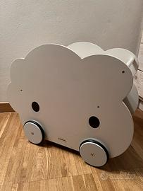 Carrello a spinta e contenitore