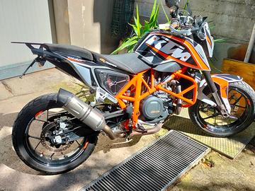 KTM 690 Duke 