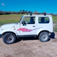 Suzuki Samurai SJ413 Santana