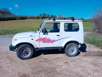 Suzuki Samurai SJ413 Santana