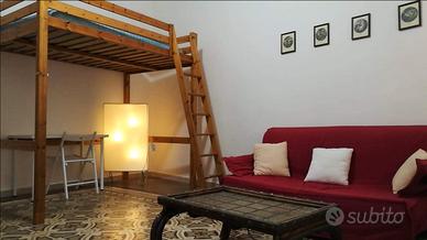 Stanza singola per trasfertiste e studentesse