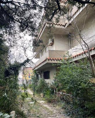 Immobile in asta di 170 m² con 4 locali a Nuoro
