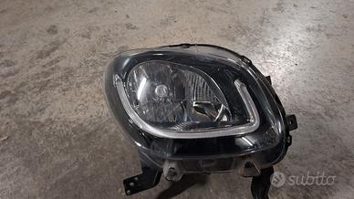 faro anteriore   smart 453 4 porte