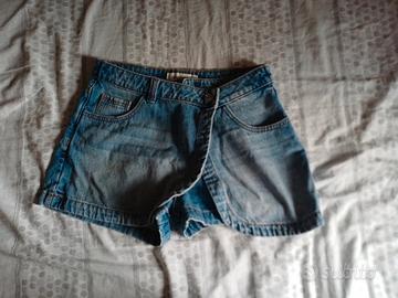 Pantaloni corti stradivarius, pantalone gonna