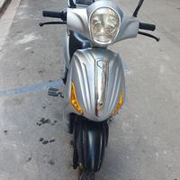 bicicletta elettrica scooter 