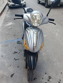 bicicletta elettrica scooter 