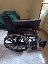 Sedia a rotelle anziani/disabili