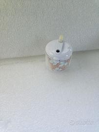 Accendino Vintage a forma di pentola.