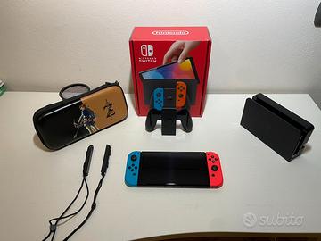 Nintendo Switch OLED + scheda sd 256gb + custodia