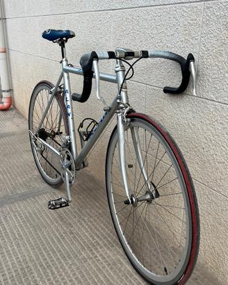 Bici da corsa Alan