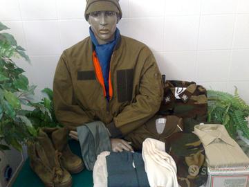 Mimetica, Pantaloni, Zaino, scarpe, guanti