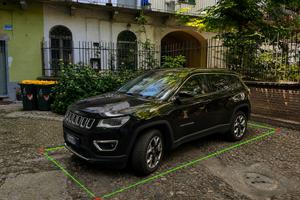 POSTO AUTO PRIVATO - P.za Vittorio