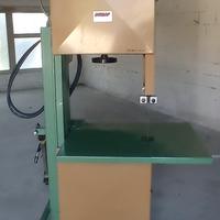 Sega a nastro con spaccalegna comap mod 600