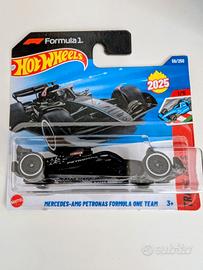 Hot Wheels HYX78 Mercedes AMG Petronas Formula One