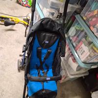 passeggino echo chicco con manicetto blu