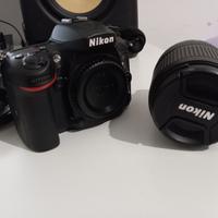 Fotocamera digitale - Nikon D7200 con obbiettivo