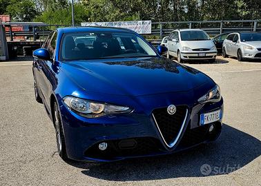 Alfa Romeo Giulia 2.2 Turbodiesel 150 CV AT8 Busin