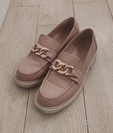 Mocassini colore cipria n.39