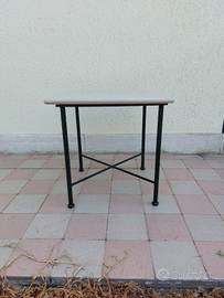 17 Tavoli bassi artigianali: marmo e ferro 45x45
