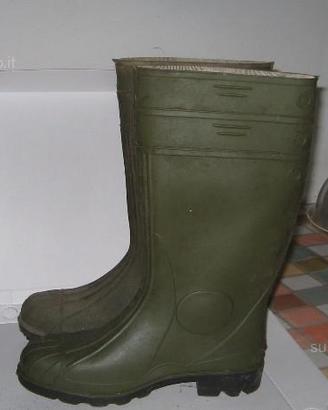 Stivali antinfortunistici alti n°41 in gomma