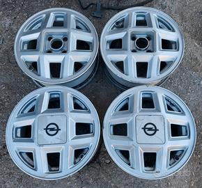 Cerchi in lega Opel R14