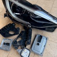 Faro anteriore destro Infiniti q30