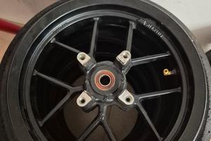 Cerchi alleggeriti 12 pollici  Pitbike 
