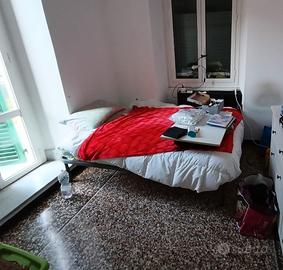 Letto matrimoniale alla francese + omaggi testiera