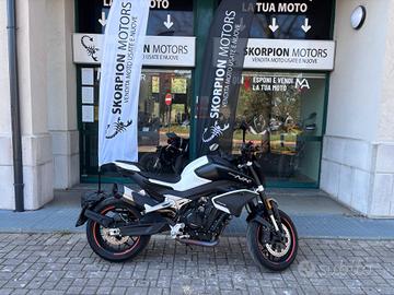 Cf Moto 800 NK Advanced