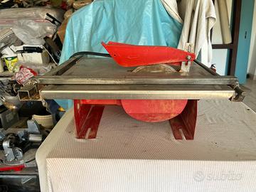 Taglierina per mattonelle