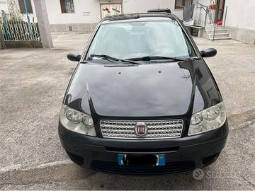 Fiat punto Anno 2010 1.2 natural power