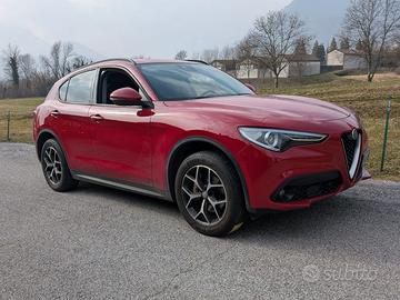 Alfa Romeo Stelvio Executive 2.2 Turbodiesel 210
