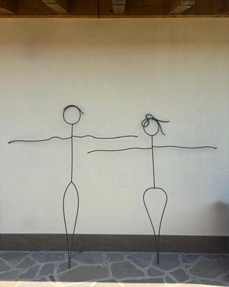 Coppia sculture da parete minimaliste in metallo 