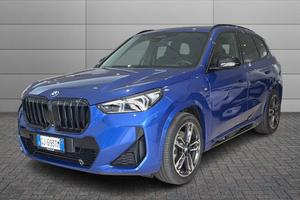 BMW X1 xdrive23d mhev 48V X-Line Edition Signature