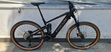 E bike full FOCUS JAM2 6.8 taglia L