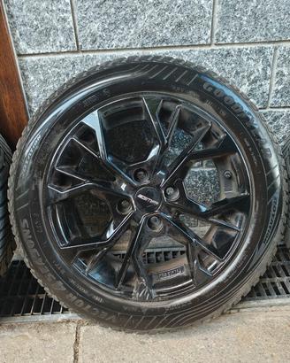 Twingo Pneumatici 4 st. omol. invern + cerchi lega