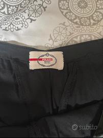 pantaloni prada