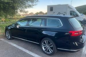 Volkswagen Passat Variant 2.0 TDI 150 CV Highline