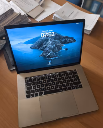 Macbook pro 2,9 ghz I9 6 core 32 gb Ram