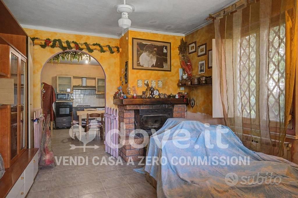 Appartamento – Follo, Piano di Follo - Vista 2
