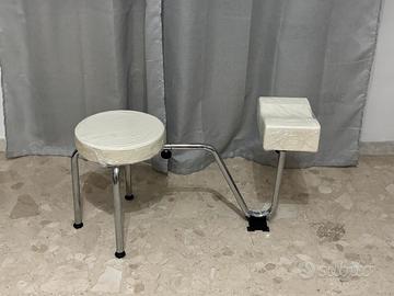 Poggiapiede pedicure con sgabello