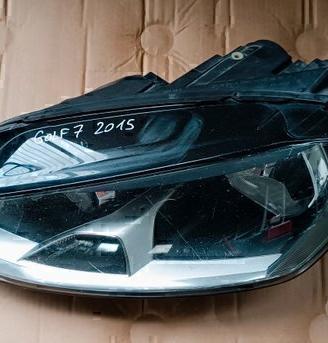 Faro anteriore sinistro Volkswagen Golf 7
