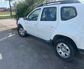 Dacia Duster dacia metano motore nuovo