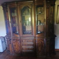 Vetrina + mobile  salone in legno massello