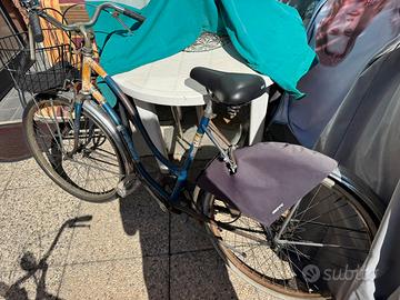 Bicicletta da donna blu