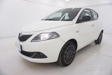 Lancia Ypsilon Hybrid Gold BR629123 1.0 Mild Hybri