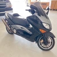 Yamaha Tmax 500