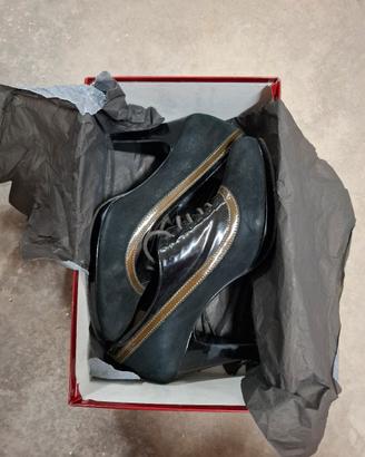 Scarpe da donna vintage anni 90 in vera pelle