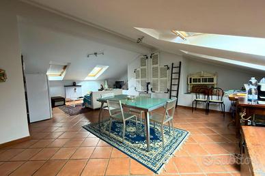 MANSARDA A MONCALIERI