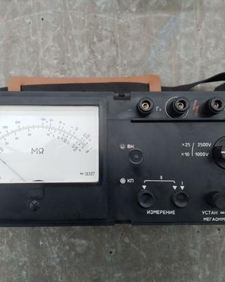 megaohmetro di isolamento russo